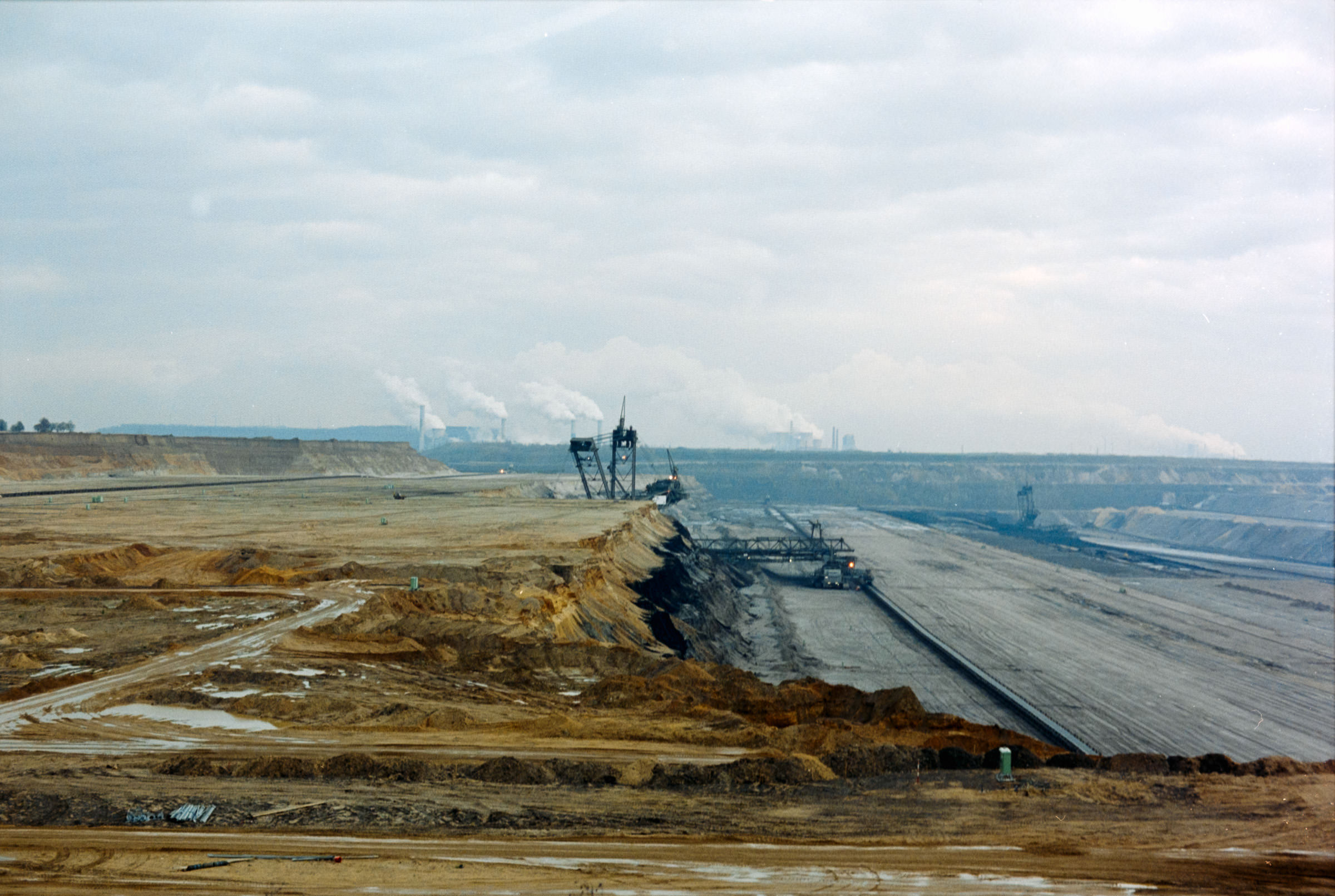 AHP film 2004 11 002 sc240828 img24 NLP